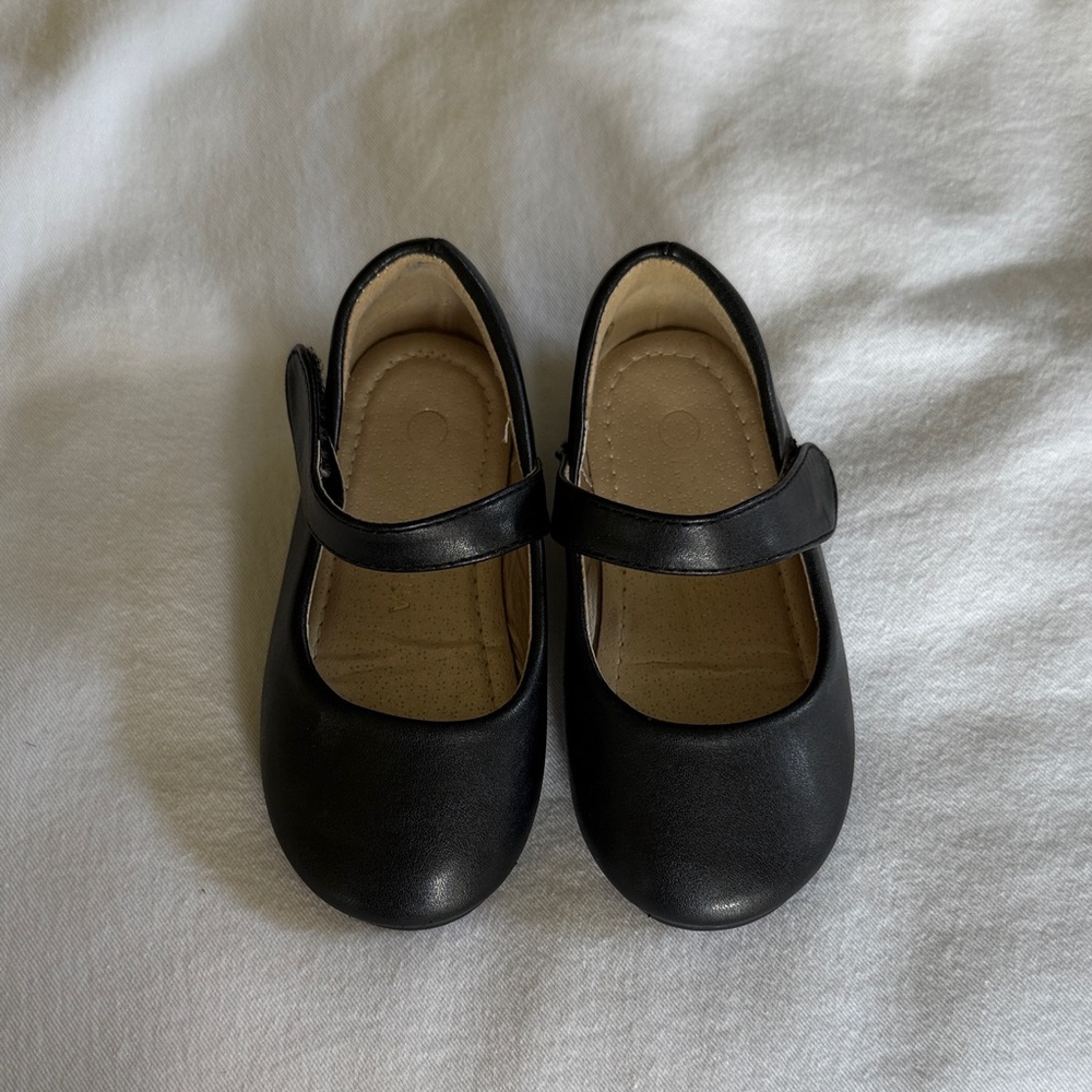 Cat & Jack Black Mary Jane Dress Shoes